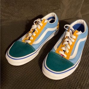 New Multi colored Vans size 7 womens